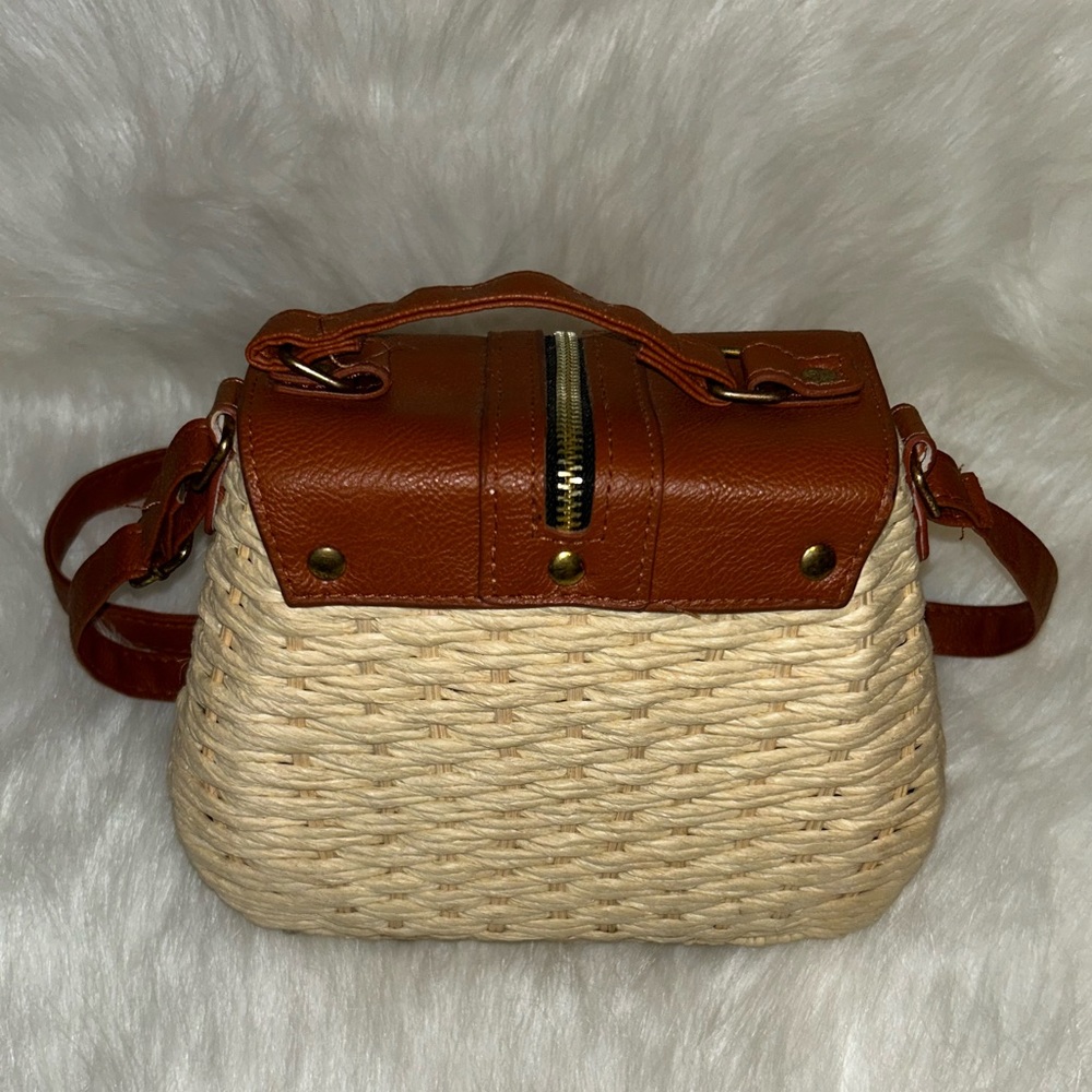 Handmade Tassel Straw Woven Bag - Bohemian Style Messenger Shoulder Tote Bag - Picture 3 of 10